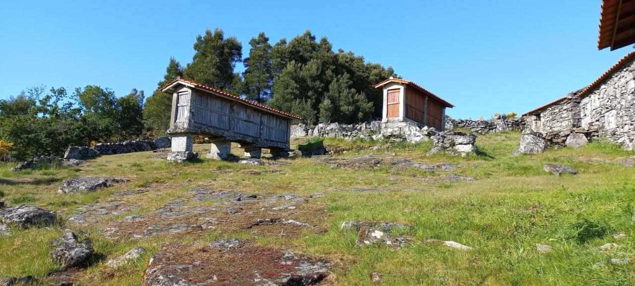 Вилла Casa Da Rosa Porreiras Паредиш-ди-Кора Экстерьер фото